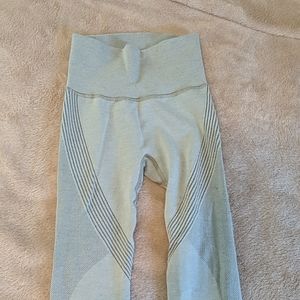 lululemon tights